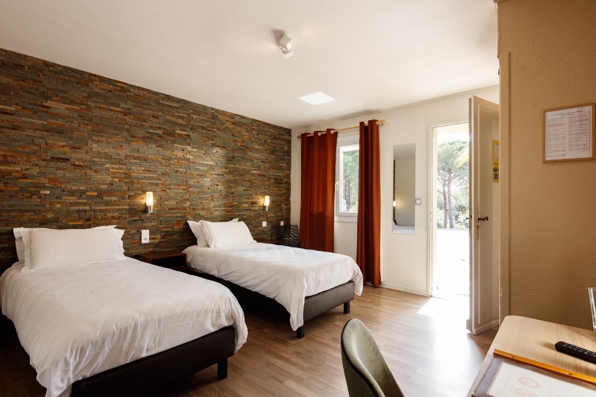 Auberge Val Moureze Hotel & Spa מראה חיצוני תמונה